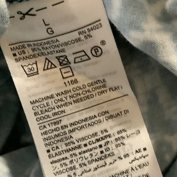 Old Navy Tunic Top Womens Large Long Sleeve Geometric Stretch Flowy Casual - Picture 8 of 9